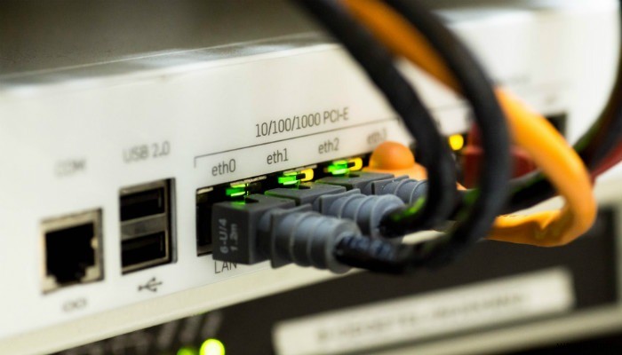 How to Download Entire Websites for Offline Use