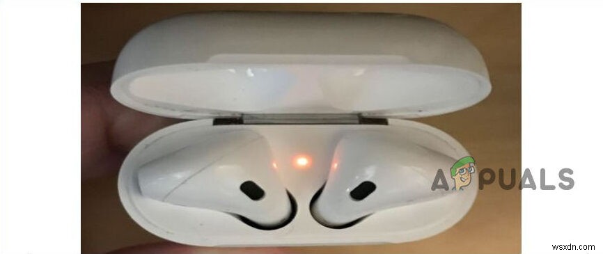 AirPods Blinking Orange? Here’s How to Fix Them
