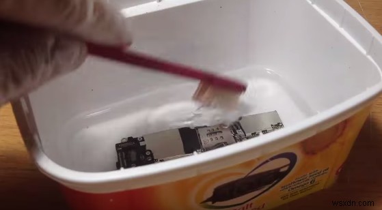 How to Repair a water damaged iPhone 5