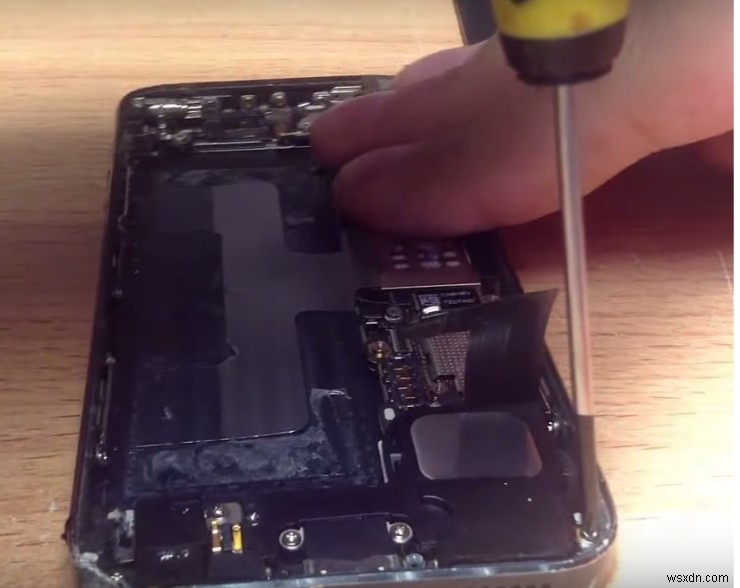 Replace iPhone 5/5s/5c Charging Port or Dock Connector