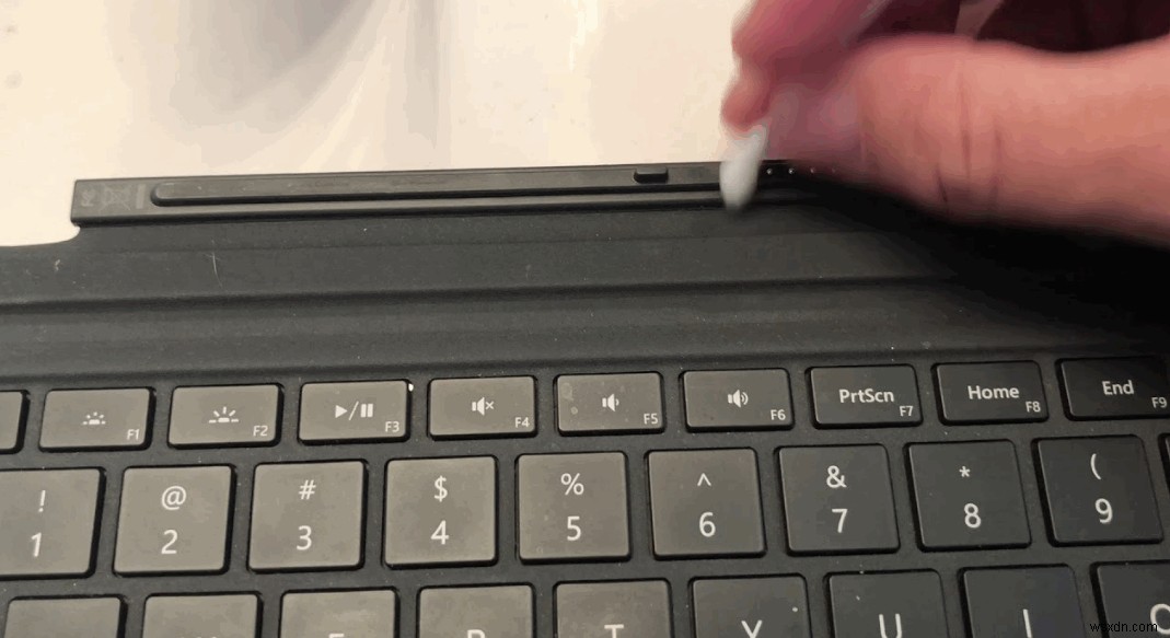 Fix: Surface Pro 4 Keyboard not Working