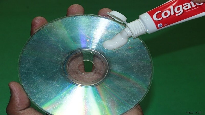 How to Fix A Scratched DVD at Home (Your Complete Guide in 2022)