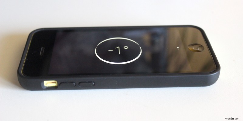 30 Days Of iOS Tips: Use Your Compass App As A Level