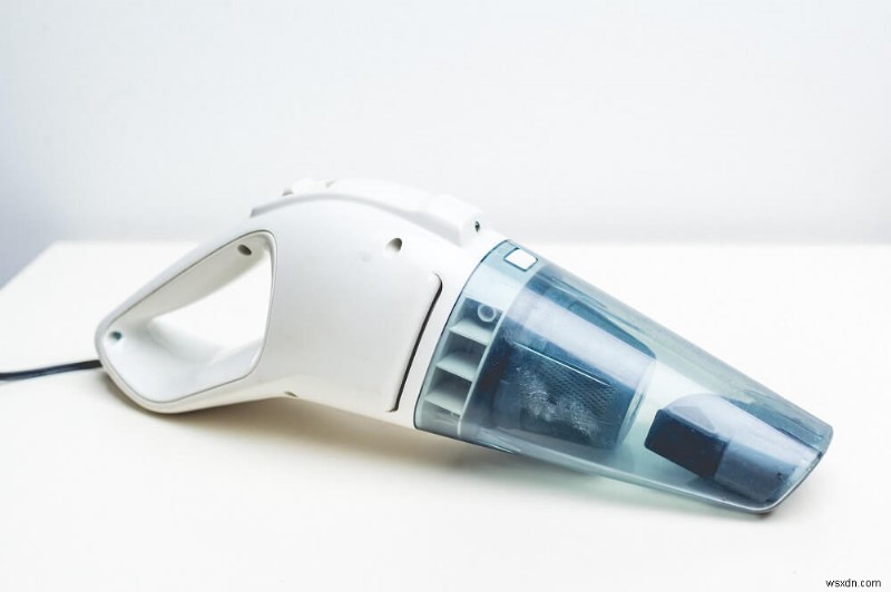 How to save your phone from water damage?