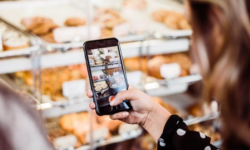 How to Record without Holding the Button in Snapchat?