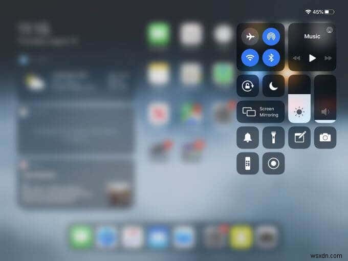 How To Take a Screenshot Or Recording On An iPad