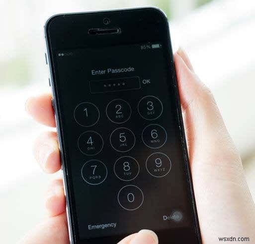 How To Make Your iOS Passcode Longer In Case The Cops Confiscate Your Phone