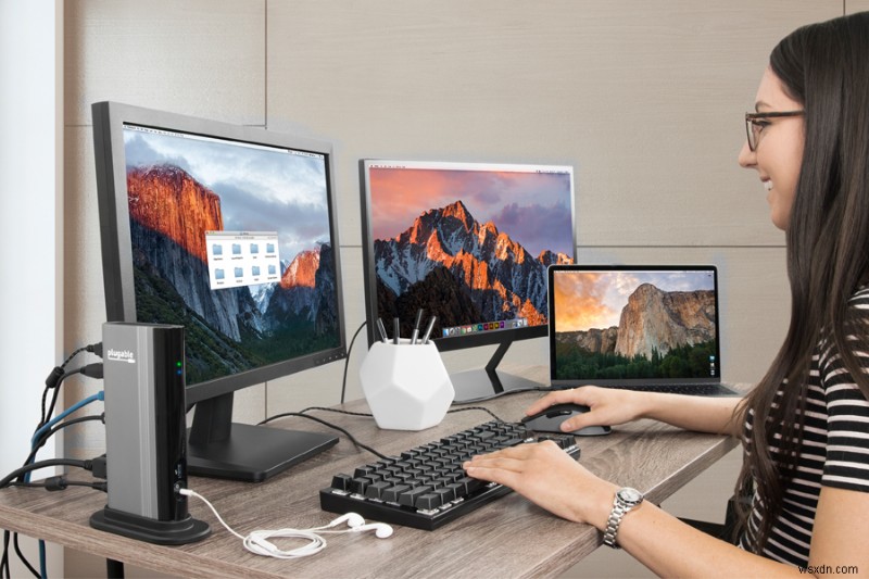 How To Convert Your Laptop Into A Desktop-Like Setup