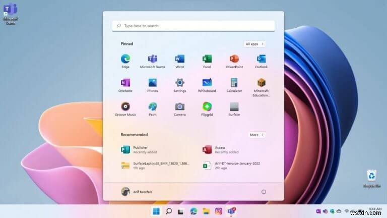 (Hands-on Video) Living life with Windows 11 SE on the Surface Laptop SE