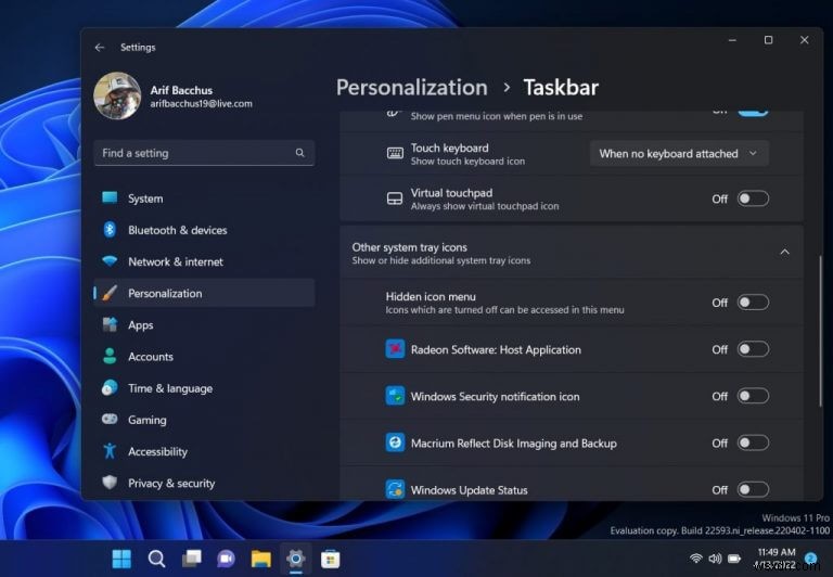 PSA: The latest Windows Insider Dev, Beta Channel builds lets you disable all app icons in your system tray