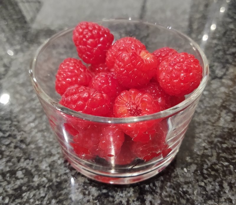 Nokia X10 review - Big phone, decent spec, average camera