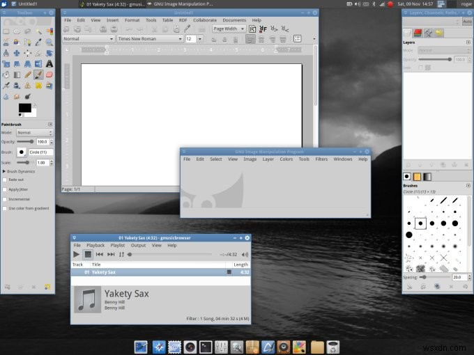 Reviving an (almost) ten-year-old laptop with Linux