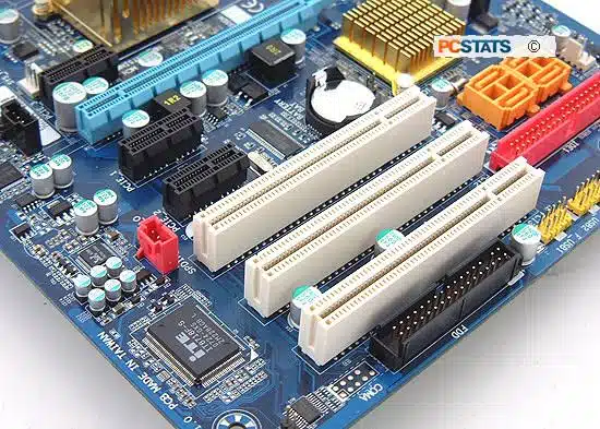 Parts of computer Motherboard and their Function Explained (Updated 2022)