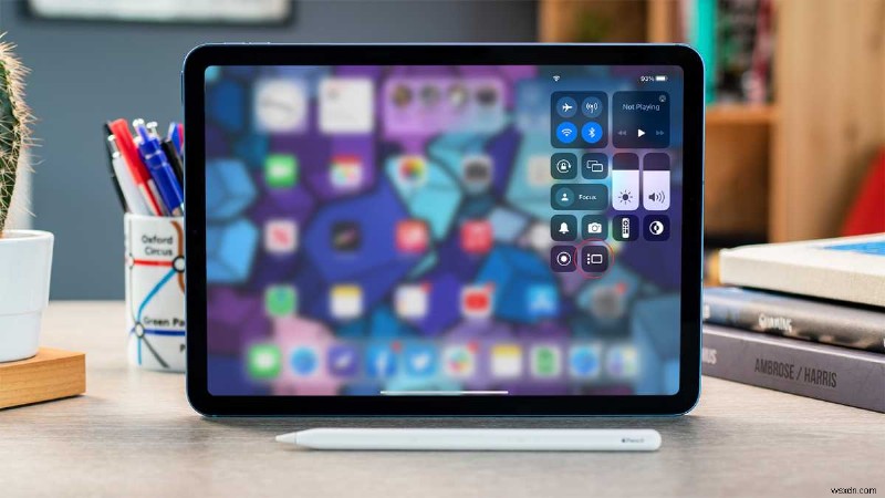 How to use Stage Manager on iPad