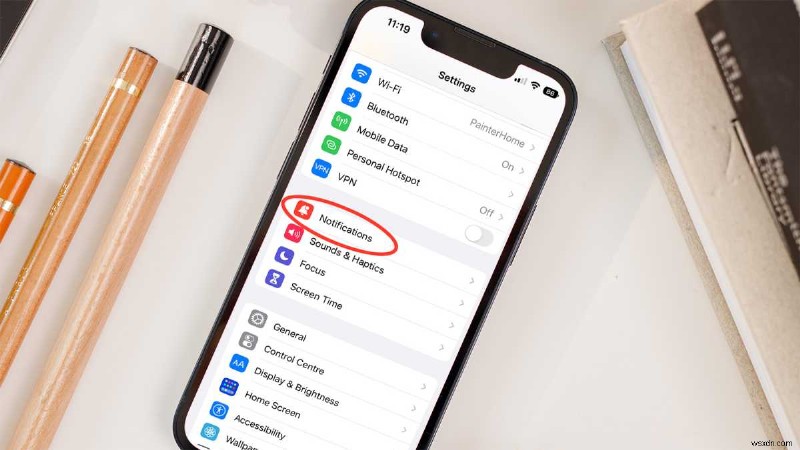 How to get the iOS 15 lock screen notification layout in iOS 16