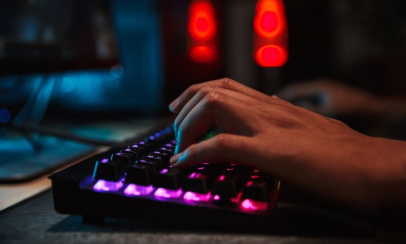 Tips to Choose Between a Gaming Mouse Vs. Controller for Your Needs