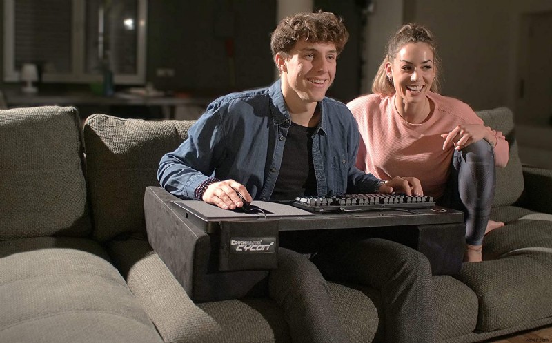 Benefits of Gaming With a Keyboard on Your Lap