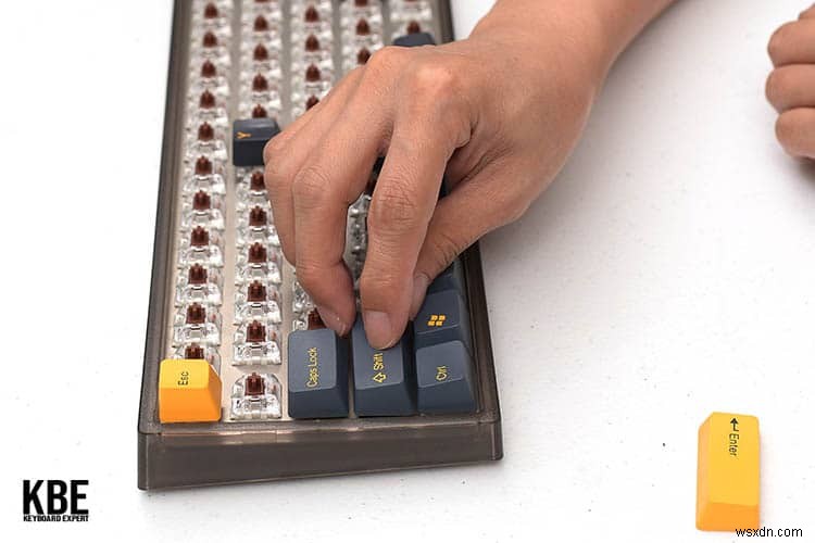 How to Clean Mechanical Keyboards – Keyboard FAQs