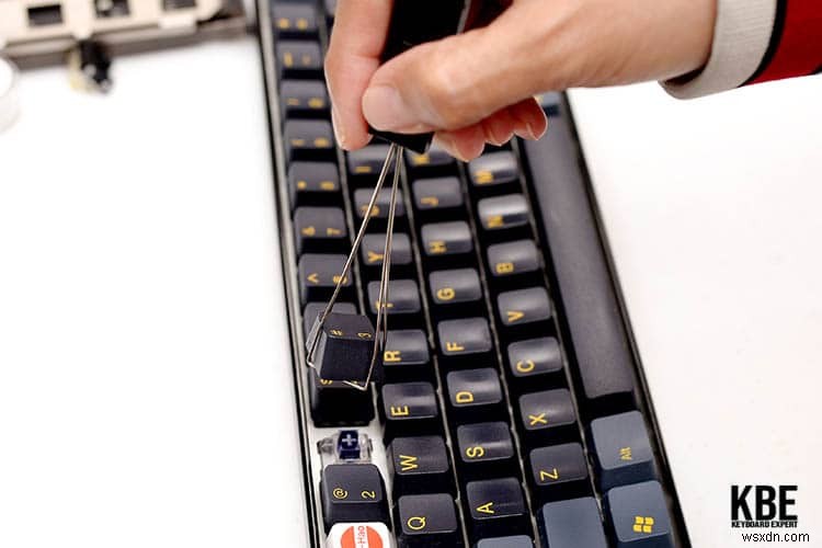 Removing Keyboard Keycaps – Everything You Should Know