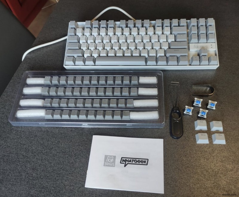 WhatGeek x 3inuS Kebohub EE01 Mechanical Keyboard Review – Design, Features & Performance
