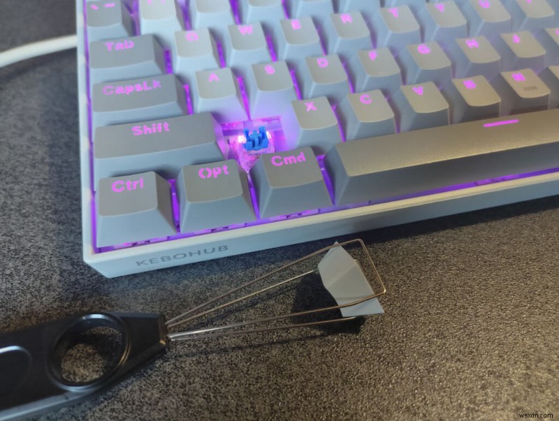 WhatGeek x 3inuS Kebohub EE01 Mechanical Keyboard Review – Design, Features & Performance