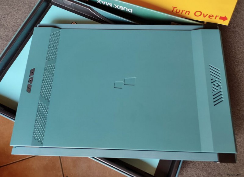 Mobile Pixels Duex Max Portable Monitor Review: Boost Remote Work Productivity
