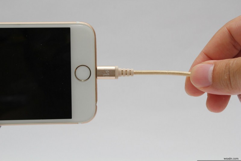 Lightning vs USB‑C: Understanding the Differences and Which One Is Superior