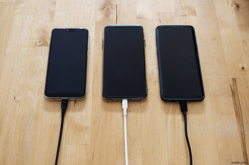Lightning vs USB‑C: Understanding the Differences and Which One Is Superior