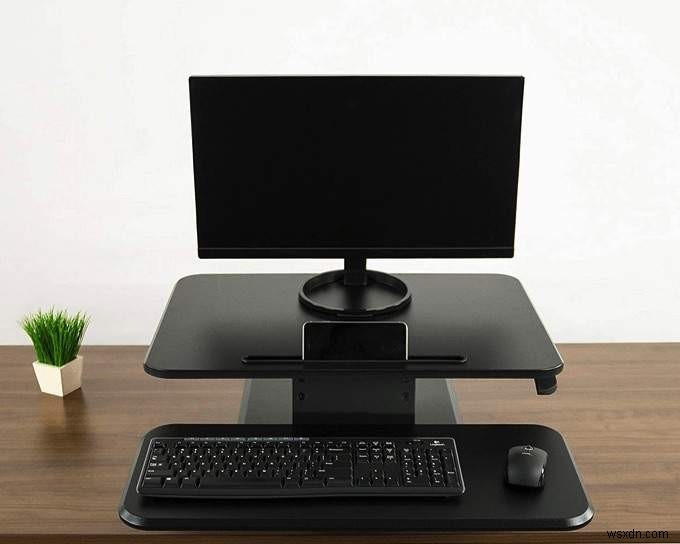 8 Essential Ergonomic Gifts for the Office This Holiday Season