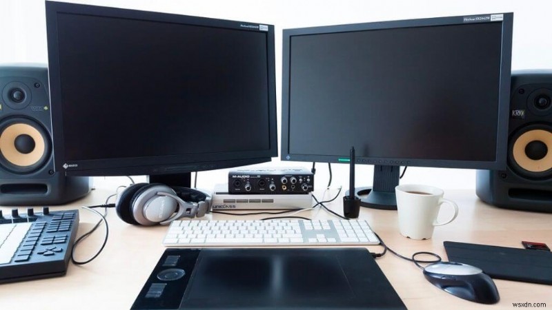 Understanding Laptop Docking Stations: Benefits, Features, and How They Transform Your Workspace