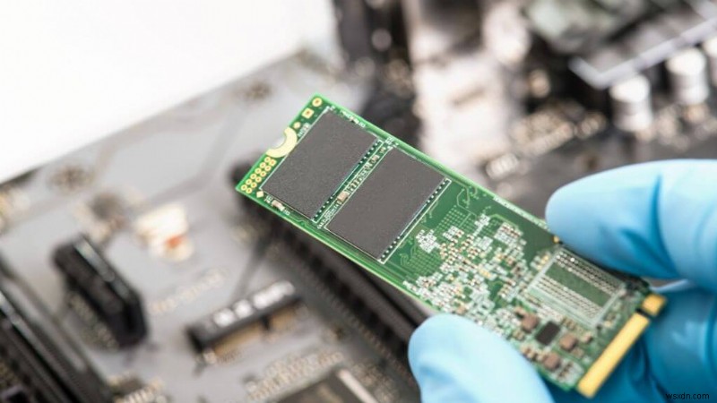 Solid State Drives Explained: Benefits, Drawbacks, and Why They re Replacing HDDs