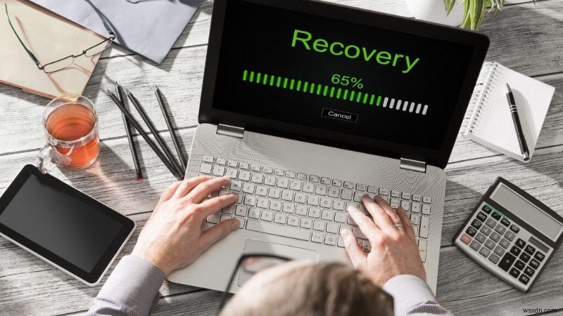 Solid State Drives Explained: Benefits, Drawbacks, and Why They re Replacing HDDs
