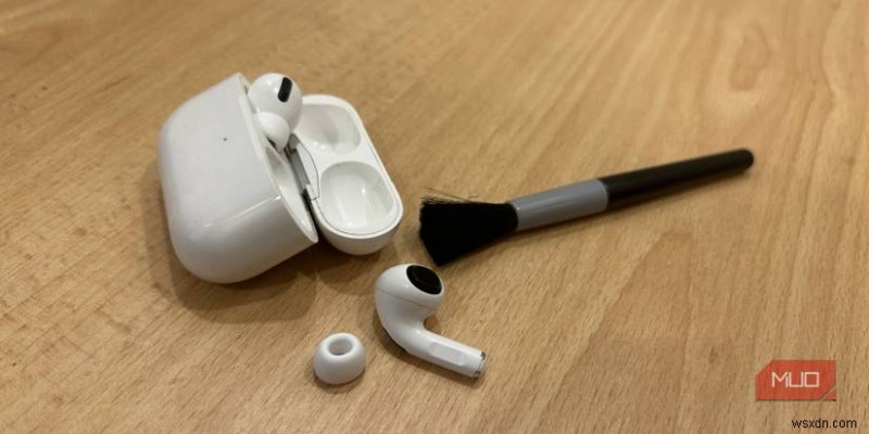 Solving Uneven AirPod Volume: 4 Proven Fixes for Balanced Sound