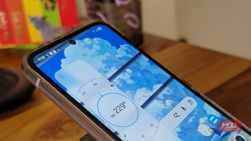 Transform Your Samsung Phone: Turn the Edge Panel into a Productivity Powerhouse
