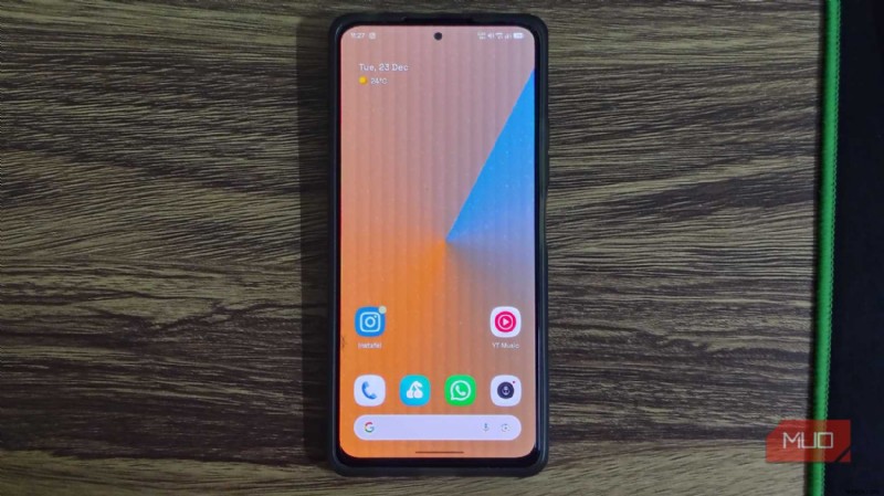 Create Stunning Phone Wallpapers with This Open-Source App