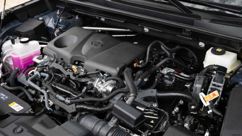 Why This Japanese Hybrid SUV Is the Smartest Choice for Modern Drivers