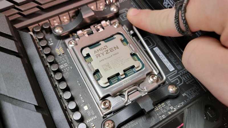 Safe & Simple CPU Installation: A Professional Guide