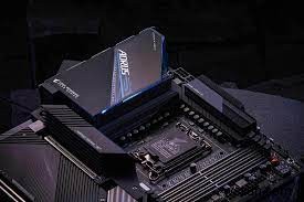 Does Your Motherboard Limit GPU & CPU Performance? 2024 Insights