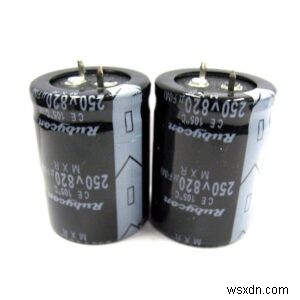 Motherboard Capacitors: Typical Lifespan & When to Replace