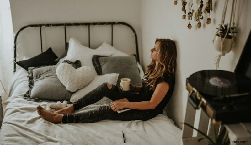 30-Day Daily Digital Detox: My Experience & Unexpected Benefits