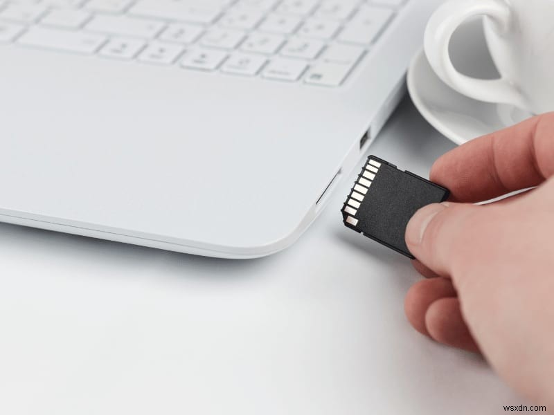 How to Fix SD Card Reader Issues on Your Laptop