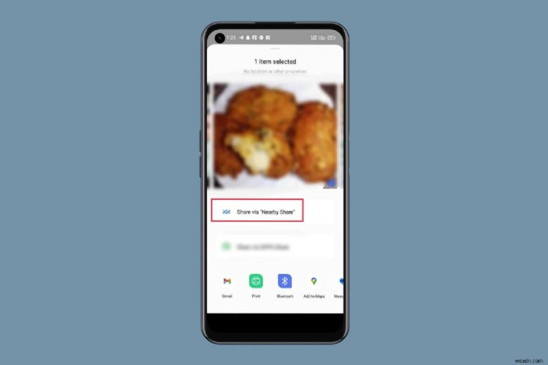 How to Transfer Photos Between Android and Apple Devices Like AirDrop