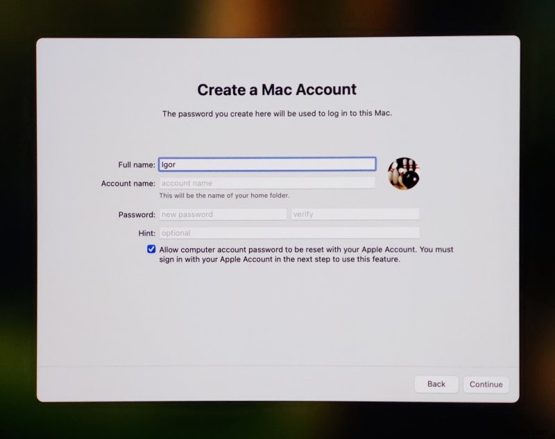 Why Windows 11 Prompted Me to Switch to a MacBook