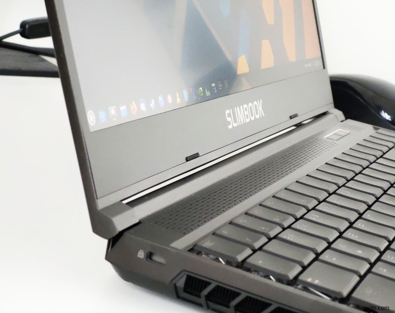 Slimbook Titan Review: Kubuntu Experience After One Month