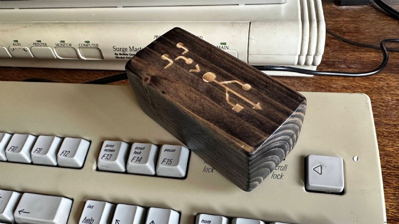 How I Built a Configurable ADB‑to‑USB Adapter to Revive a 1990 Apple Keyboard on Windows