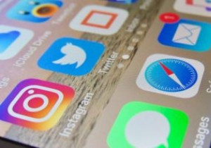 How to Choose New Tab Page Favorites for iOS Safari
